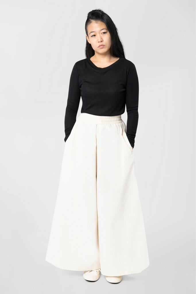 https://abzaseragam.com/wp-content/uploads/revo-woocommerce-theme/theme/images/fashion_category_13.webp